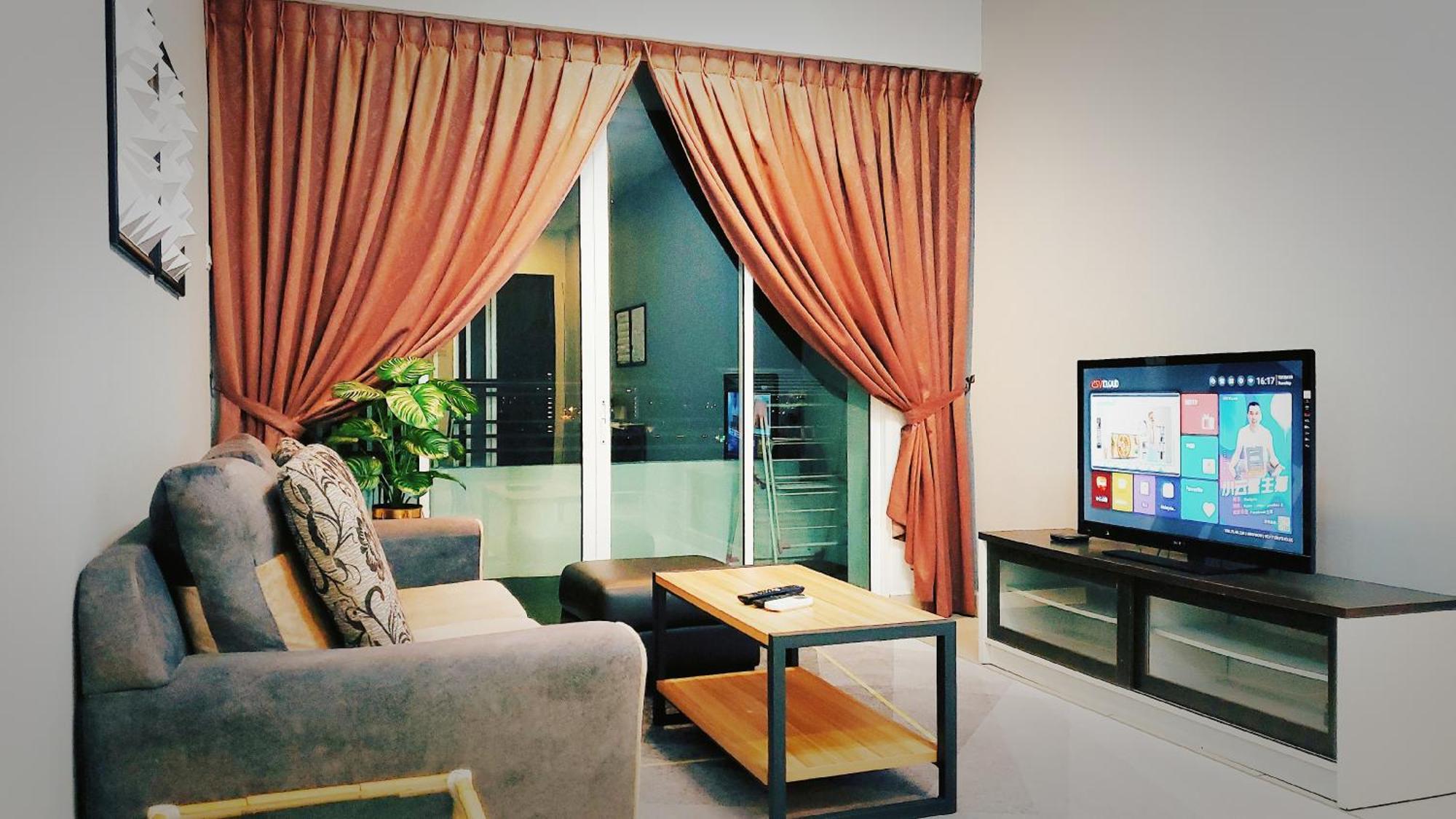 Centre Majestic 2 By Empire Apartment *